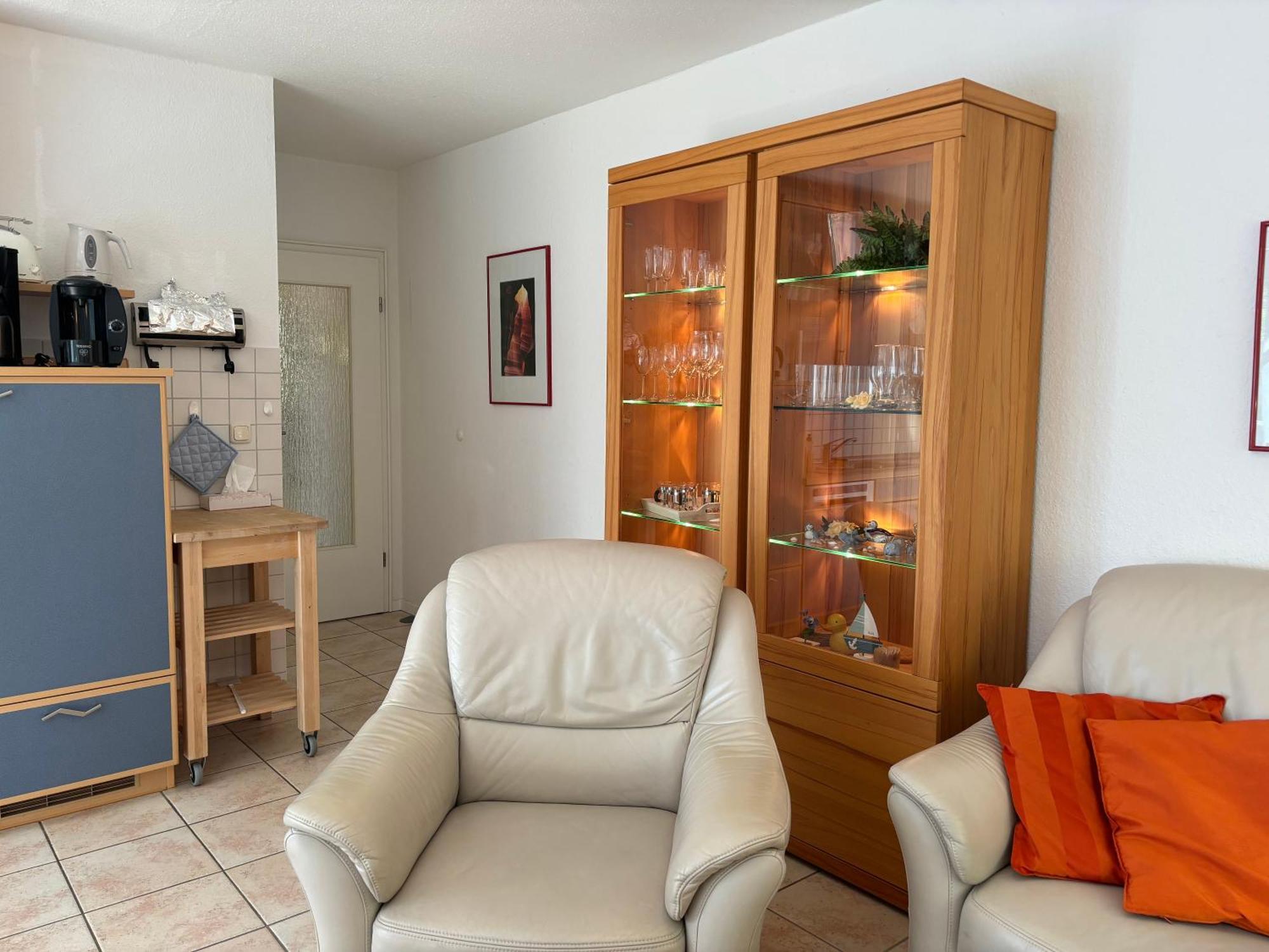 Haus Oie Idyll Mit Balkon 10 Minuten Zum Strand ツィノヴィッツ エクステリア 写真